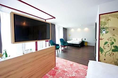 Фото ibis Styles Klagenfurt am Woerthersee