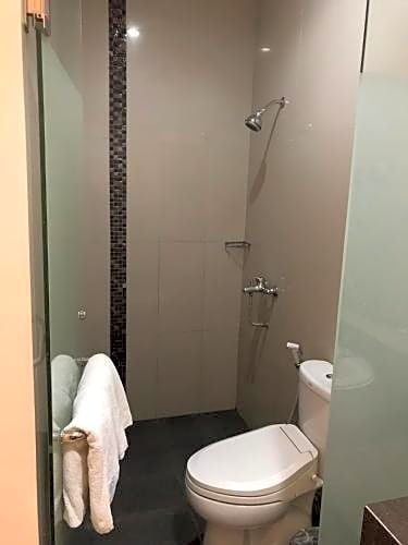 Фото D'Fresh Guesthouse