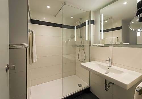 Фото Mercure Hotel Dusseldorf Sud
