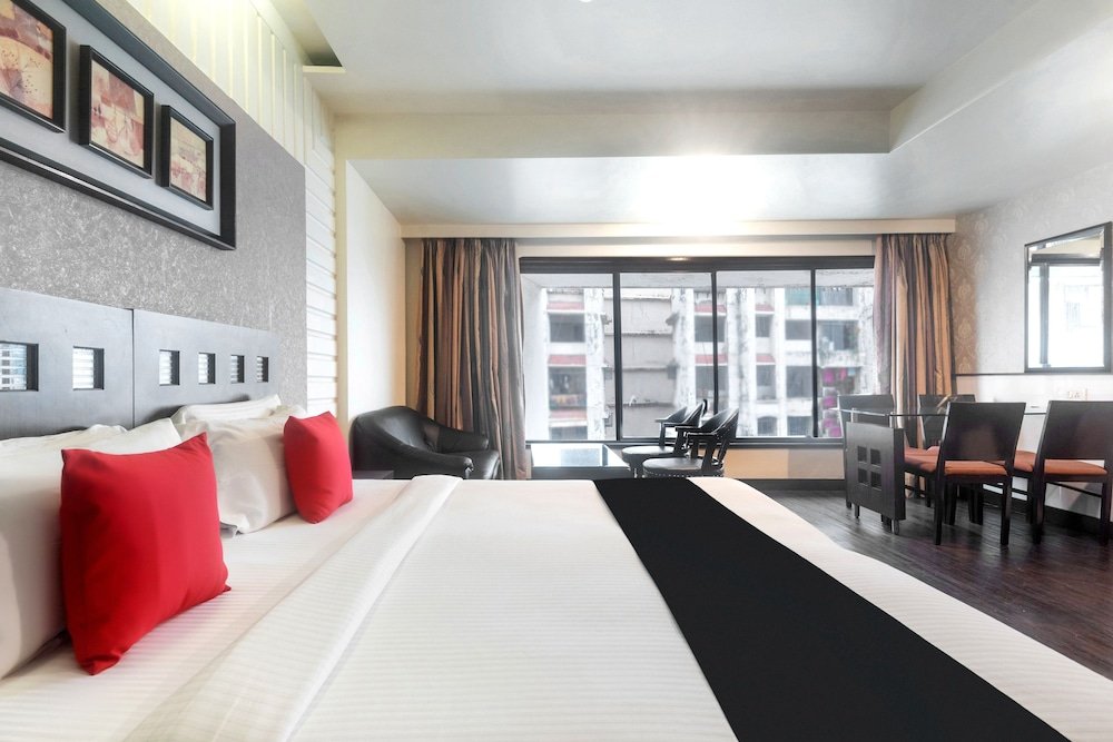 Фото Savoy Suites by Oyo Rooms
