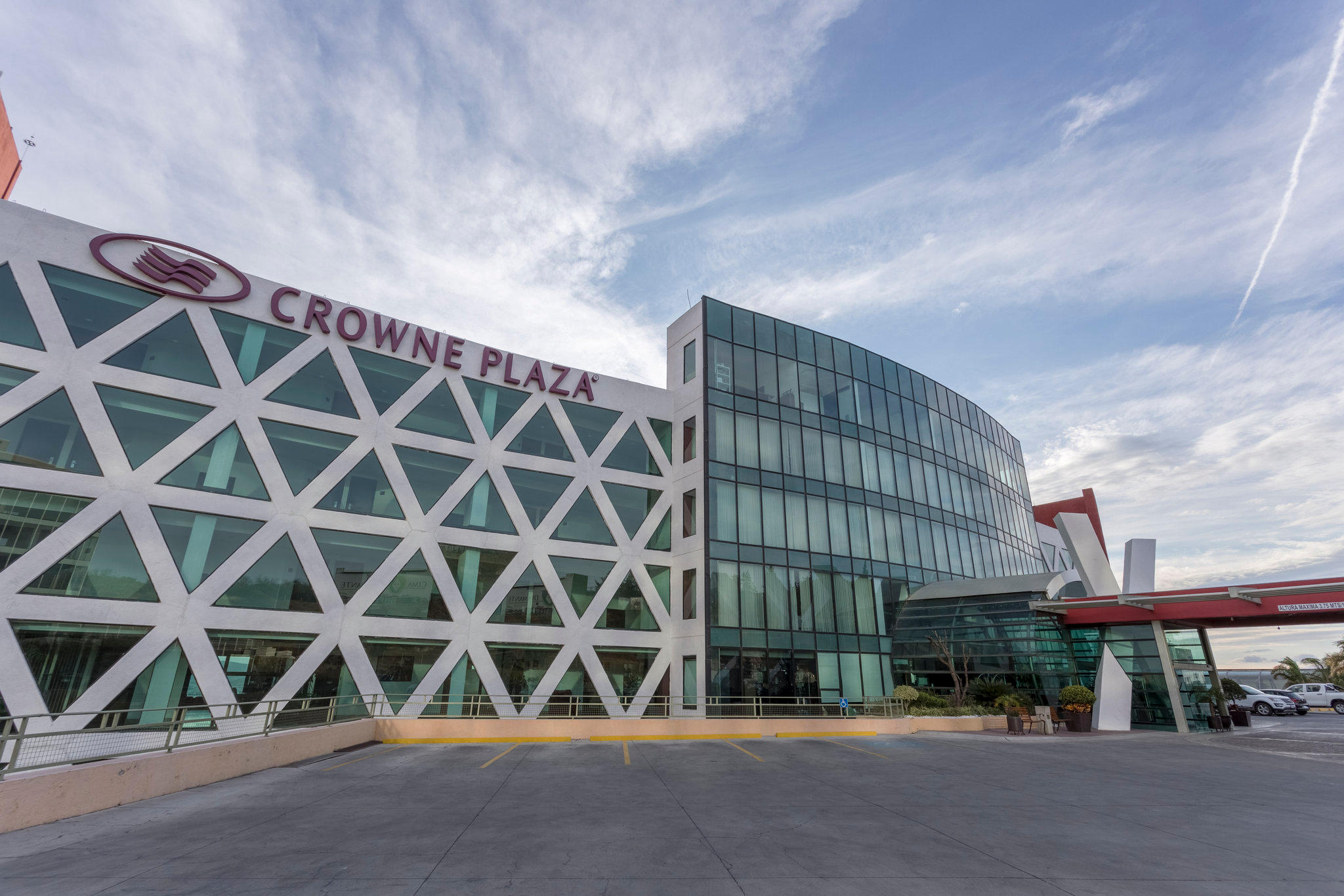 Фото Crowne Plaza Queretaro