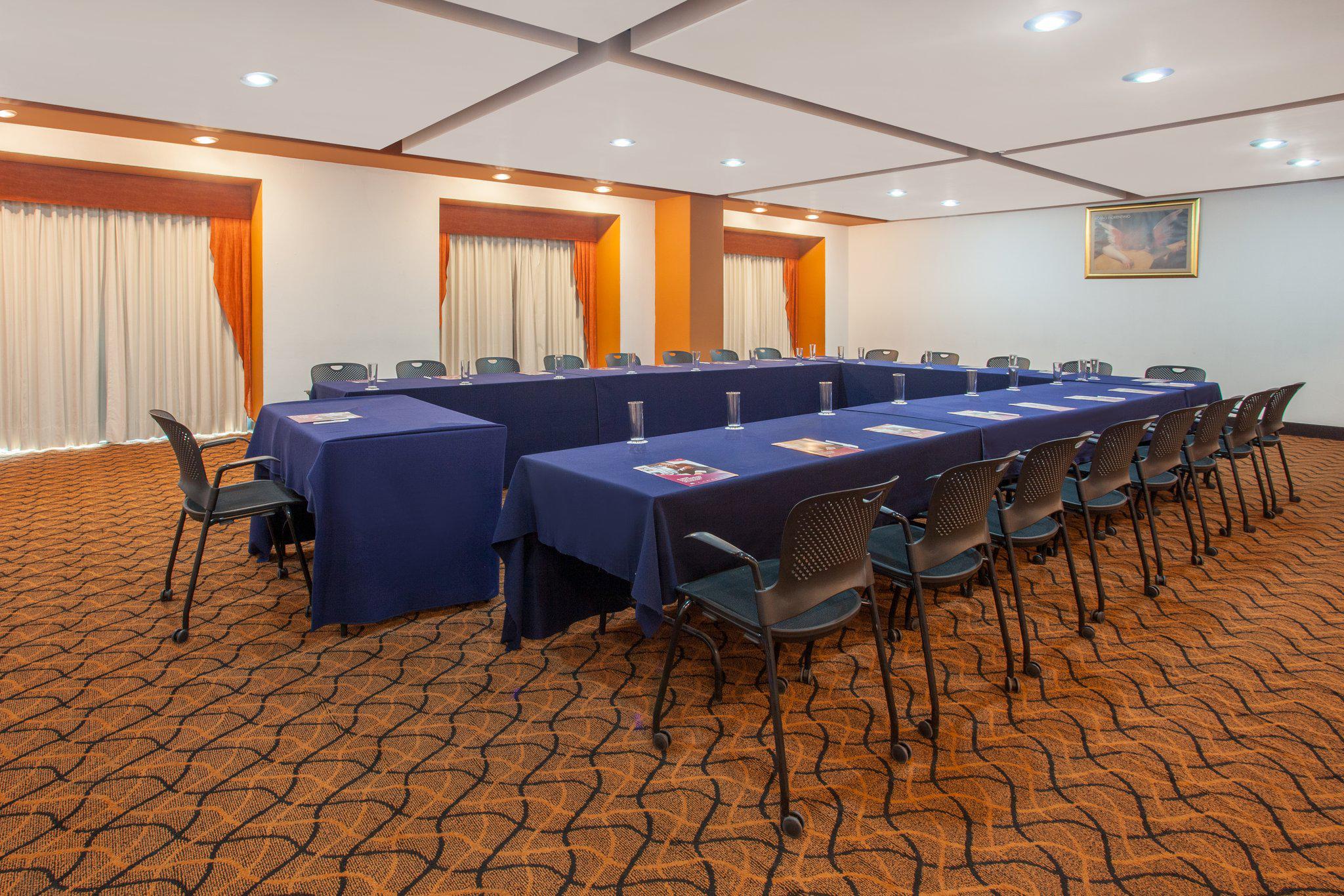 Фото Crowne Plaza Queretaro