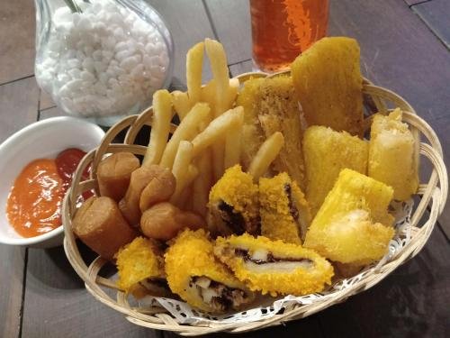 Фото Tab Capsule Hotel - Kayoon Surabaya