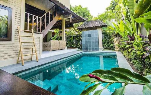 Enjoying Life Villa at Bintang