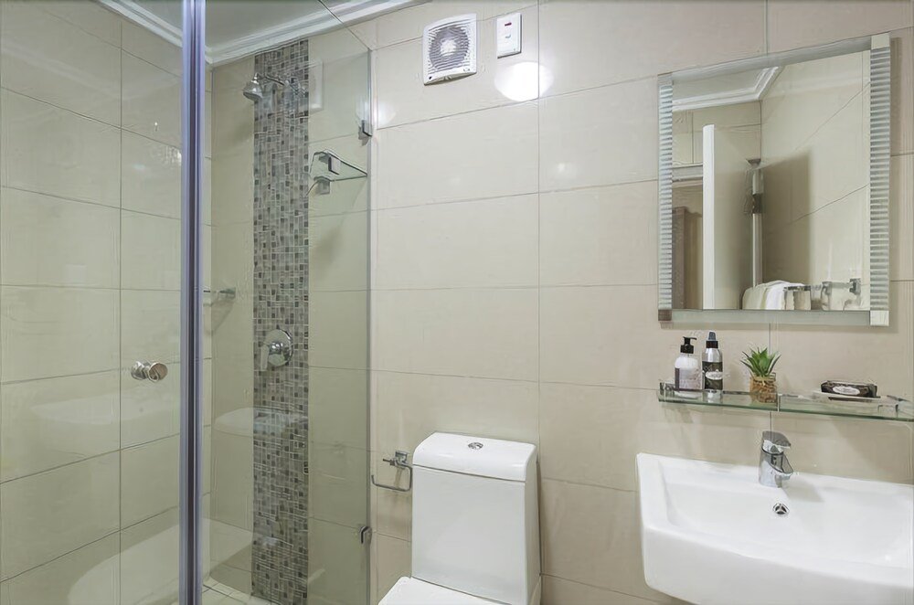 Фото Savannah Park Luxury Apartments