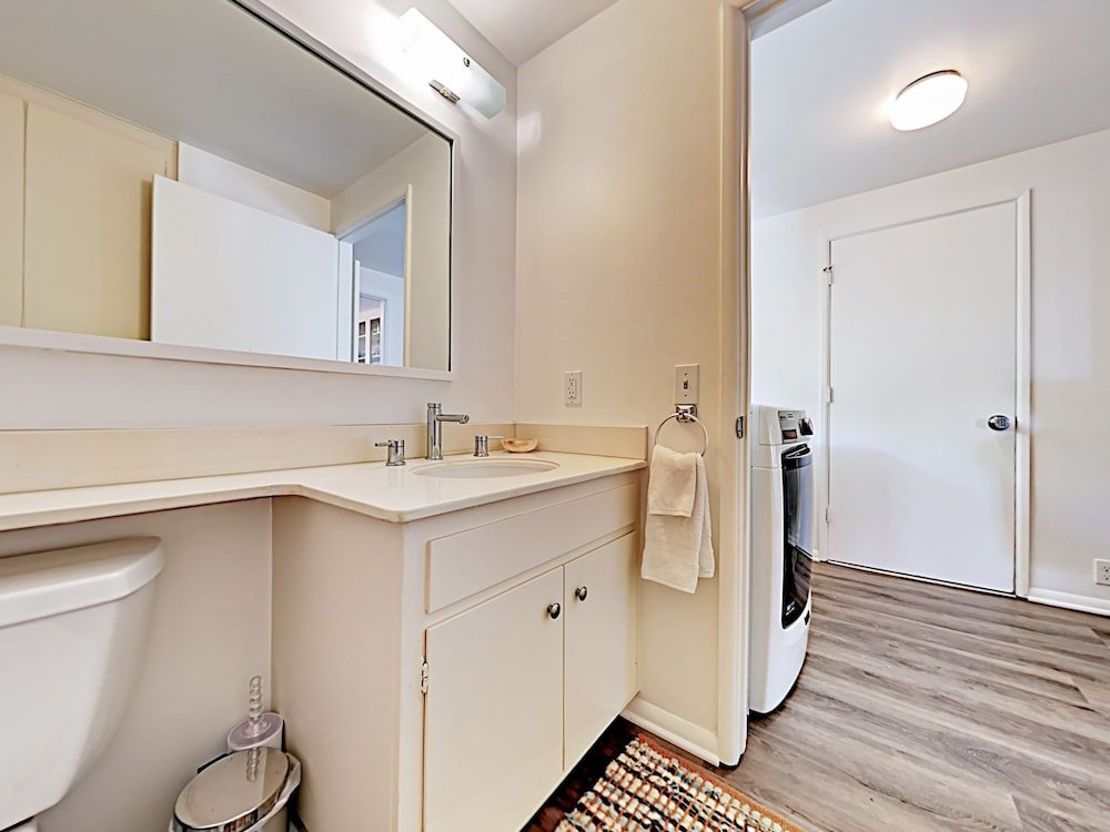 Фото 637 Sea Ranch Drive Home 3 Bedrooms 2.5 Bathrooms Home