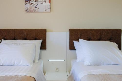 Фото Hotel Livadic