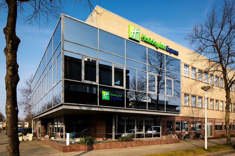 Гостиница Holiday Inn Express Amsterdam - South, an Ihg Hotel в Амстердаме