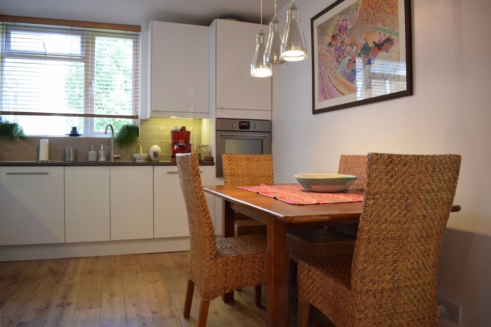 Фото Cosy 1 Bedrooom in Fabulous Location