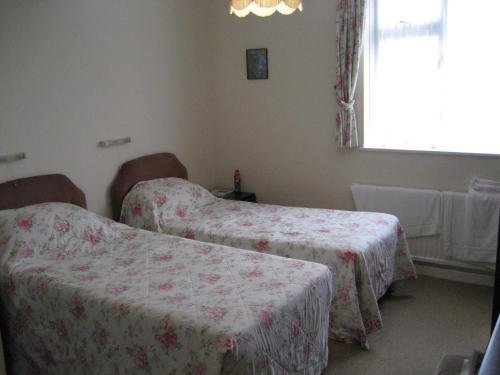 Фото Ashley Court Hotel