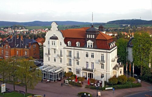 Внешний вид отеля Göbel's Hotel Quellenhof в Бад-Вильдунгене, фото 3