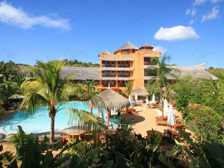 Hotel Coco Grove Beach Resort, Province of Siquijor, photo