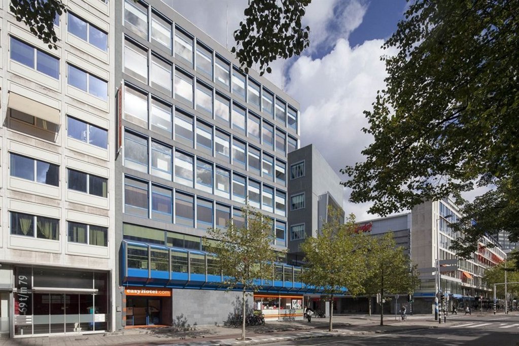 Фото EasyHotel Rotterdam City Centre