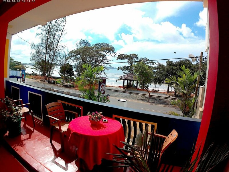 Гостиница Surasa Beach Resort