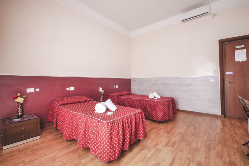 Фото Vertex Guest House