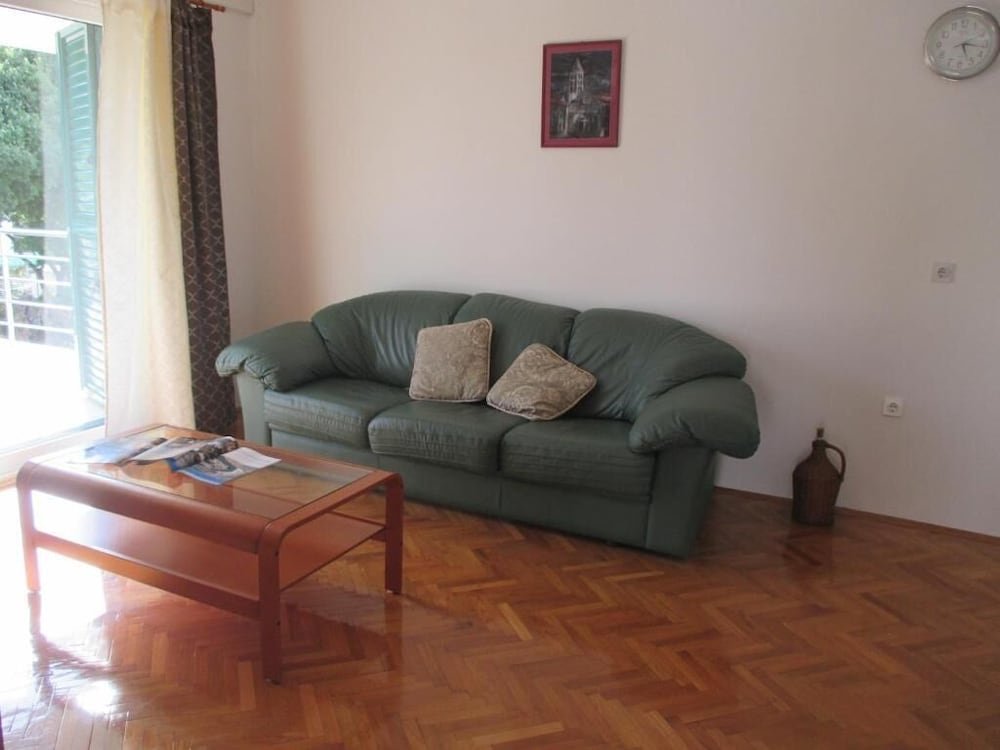 Фото Lemon Tree Apartments