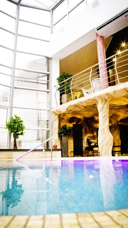 Фото Dolphin Planet Hotel&SPA4