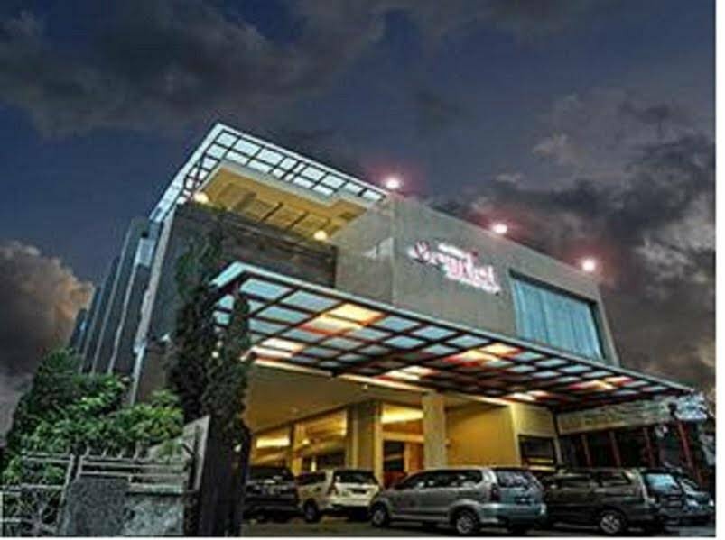 Hotel Hotel Scarlet Kebon Kawung, Bandung, photo