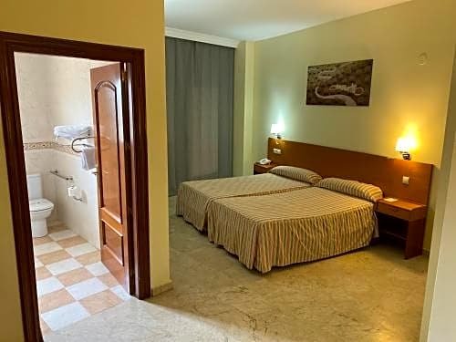 Фото Toboso almuñecar