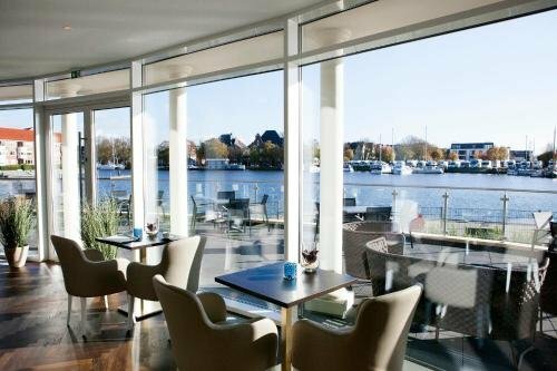 Гостиница Hotel am Delft в Эмдене