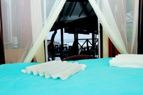 Фото We Are Surfers