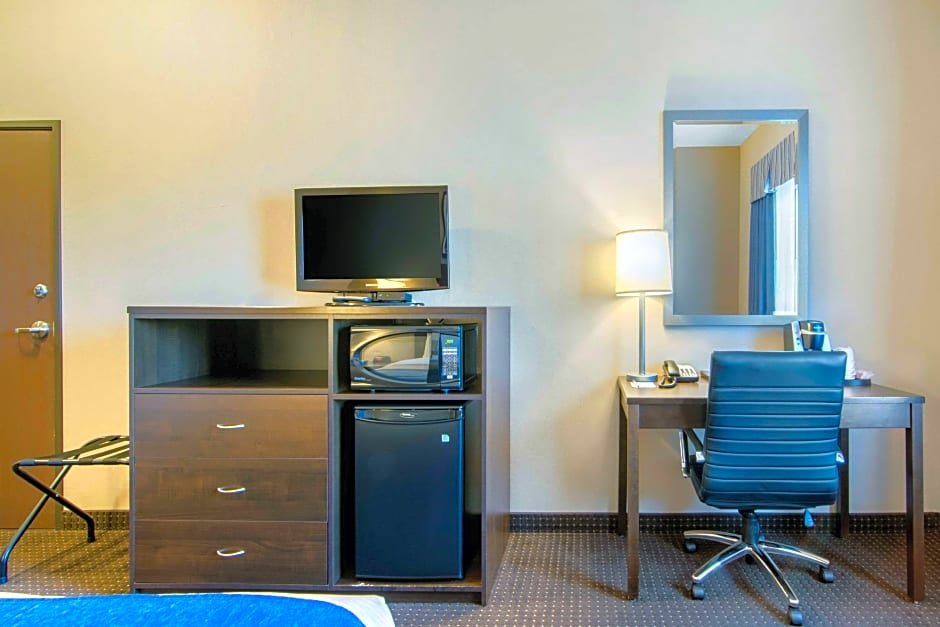 Фото Comfort Inn & Suites