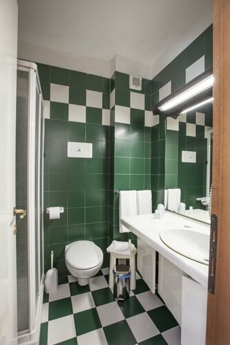 Внешний вид отеля Hotel Holiday Sport & Relax в Наго-Торболях, фото 5