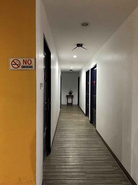 Фото Justbeds Hotel