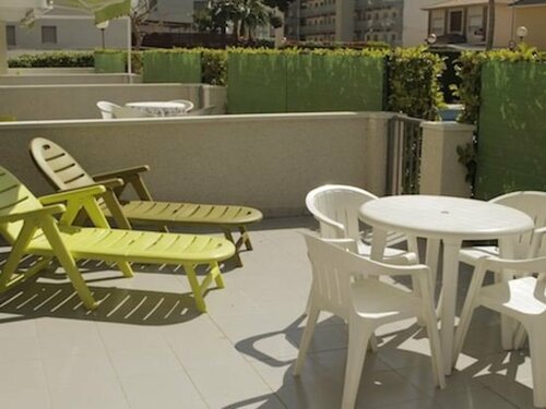 Гостиница Apartamentos Somni Cambrils в Камбрильсе