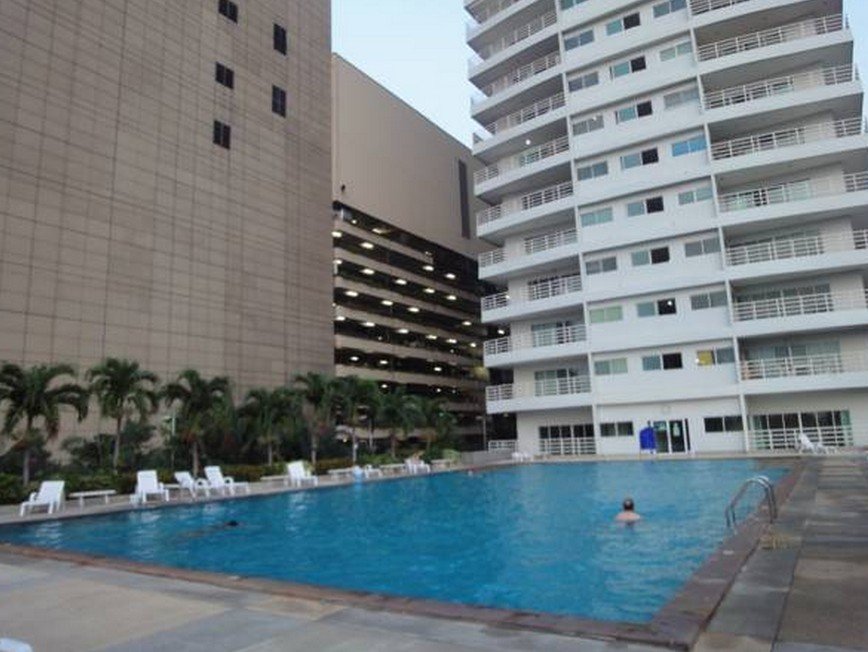 Фото Vtsix Condo Rentals at View Talay 6 Pattaya