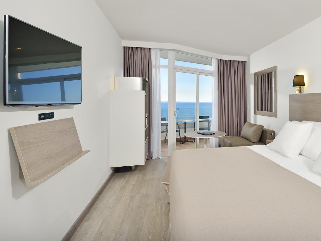 Фото Melia Calvia Beach