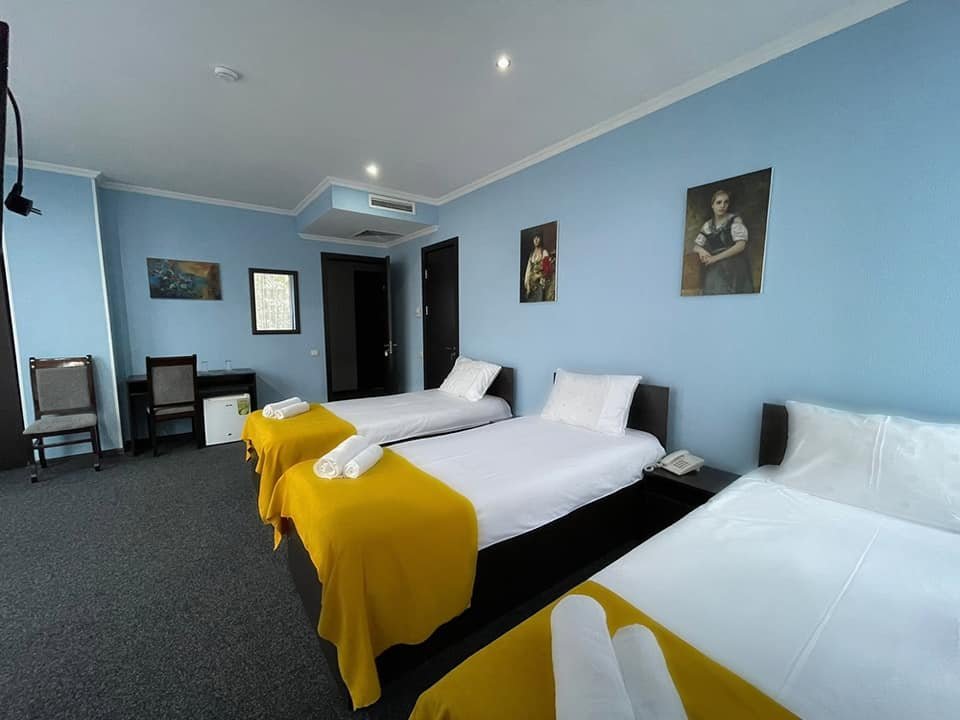 Фото отеля 3