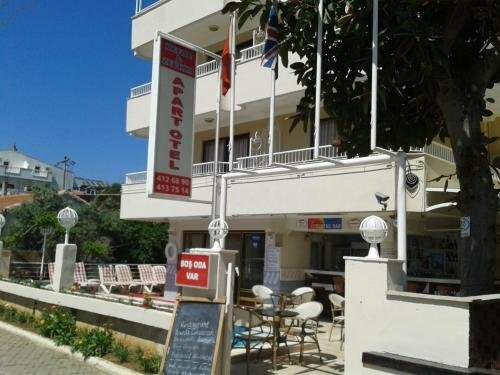 Гостиница Defne & Zevkim Hotel в Мармарисе