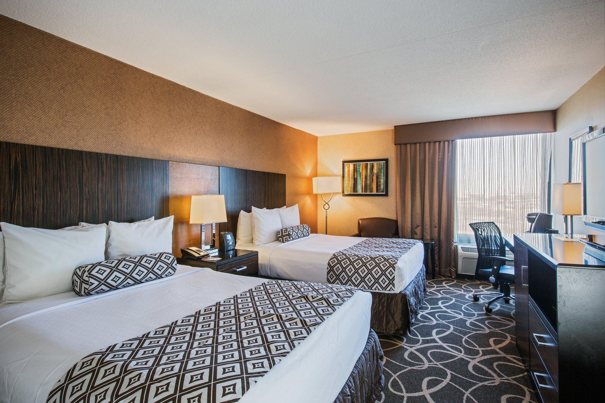 Фото Crowne Plaza Newark Airport, an Ihg Hotel