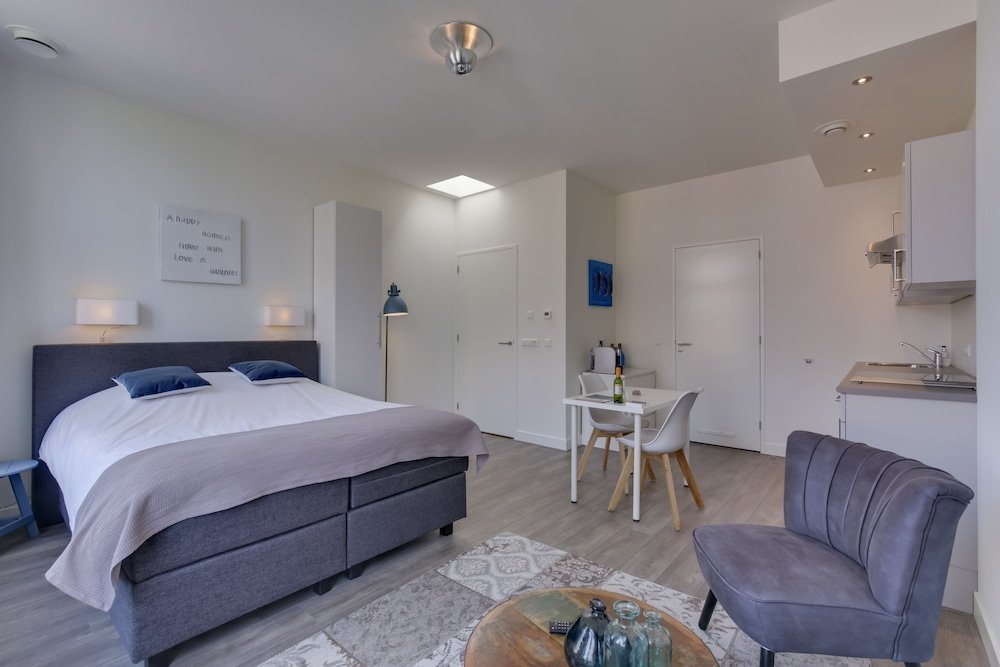 Фото Hotel Oranjestaete