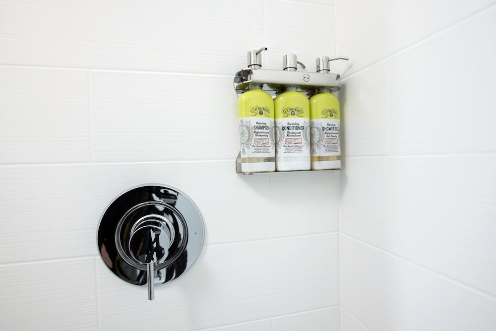 Фото Holiday Inn Express & Suites Jersey City - Holland Tunnel, an Ihg Hotel