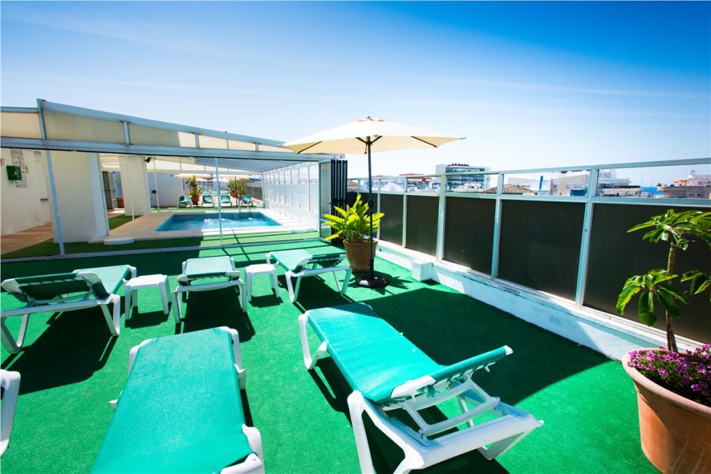 Фото Hotel Monarque El Rodeo