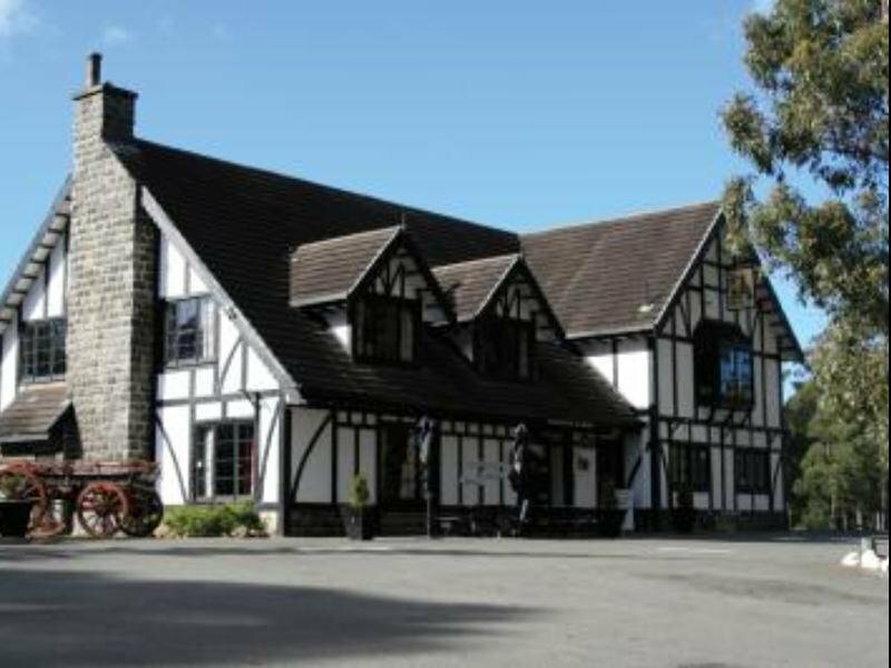 Гостиница Fox and Hounds Inn