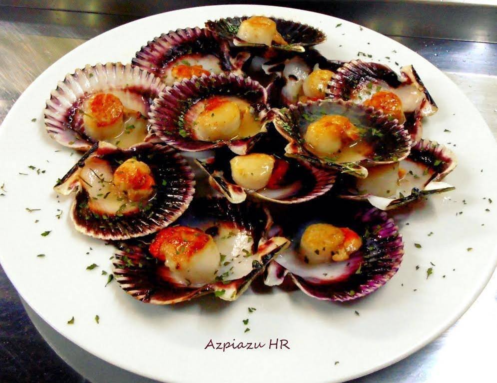 Фото Hotel Azpiazu