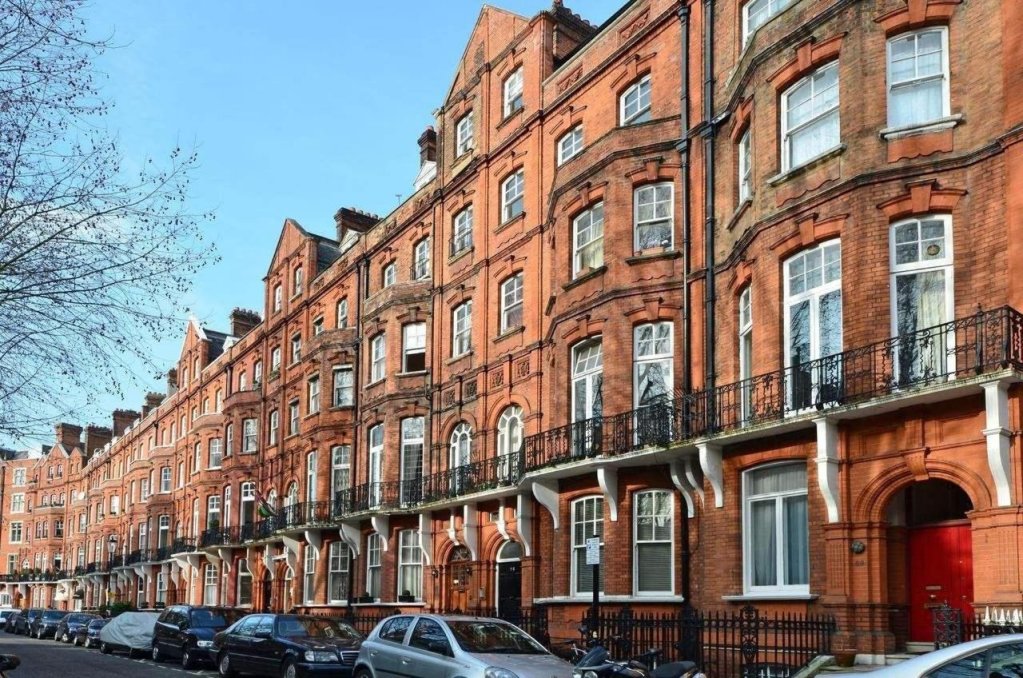 Фото London Aparthotel