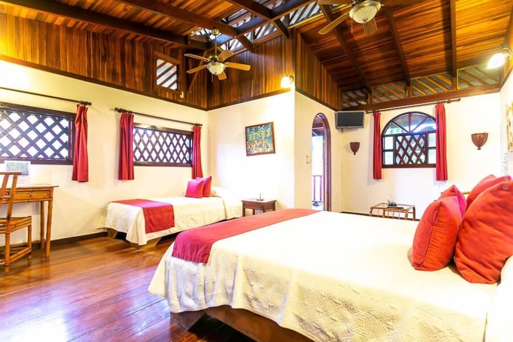 Фото Hotel El Encanto