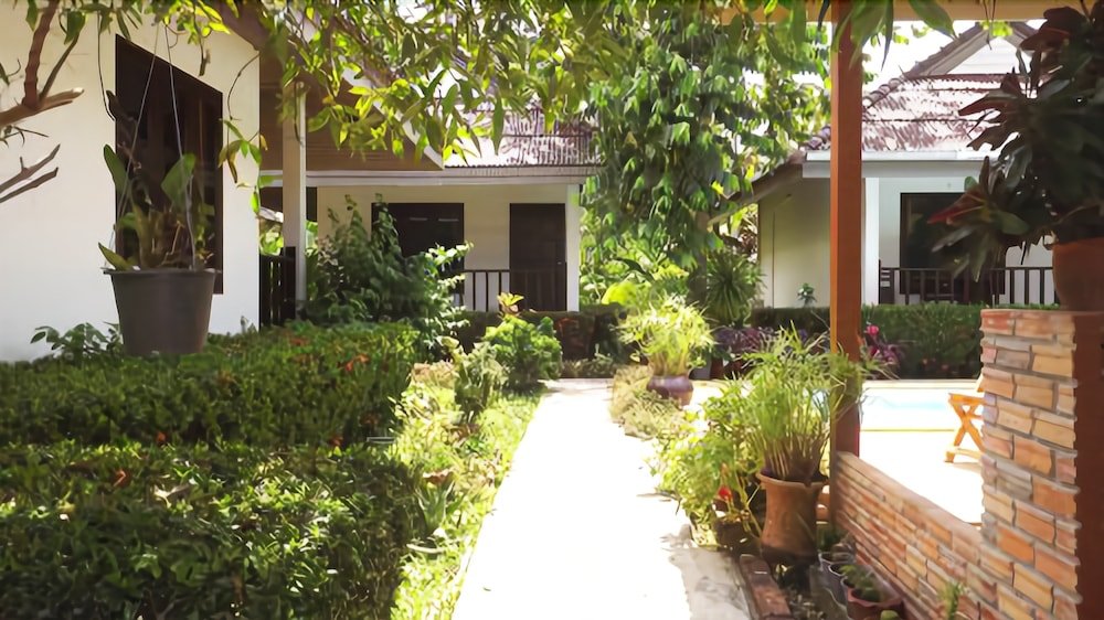 Фото Orange Village