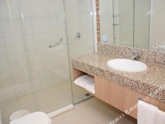 Фото Hotel Intercity Manaus