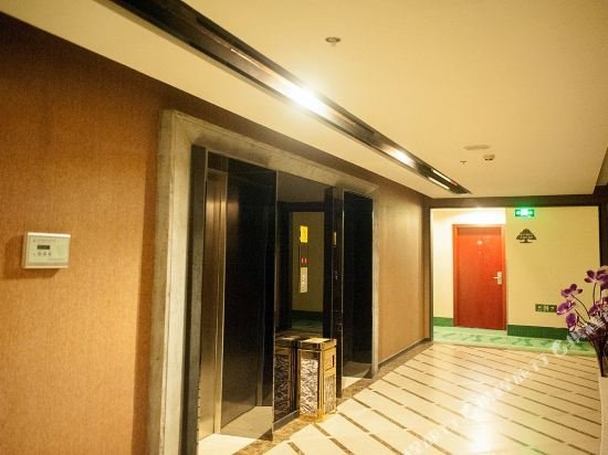 Фото GreenTree Inn Jiangsu Nantong Rugao Haiyang Road Tiancheng Business Hotel