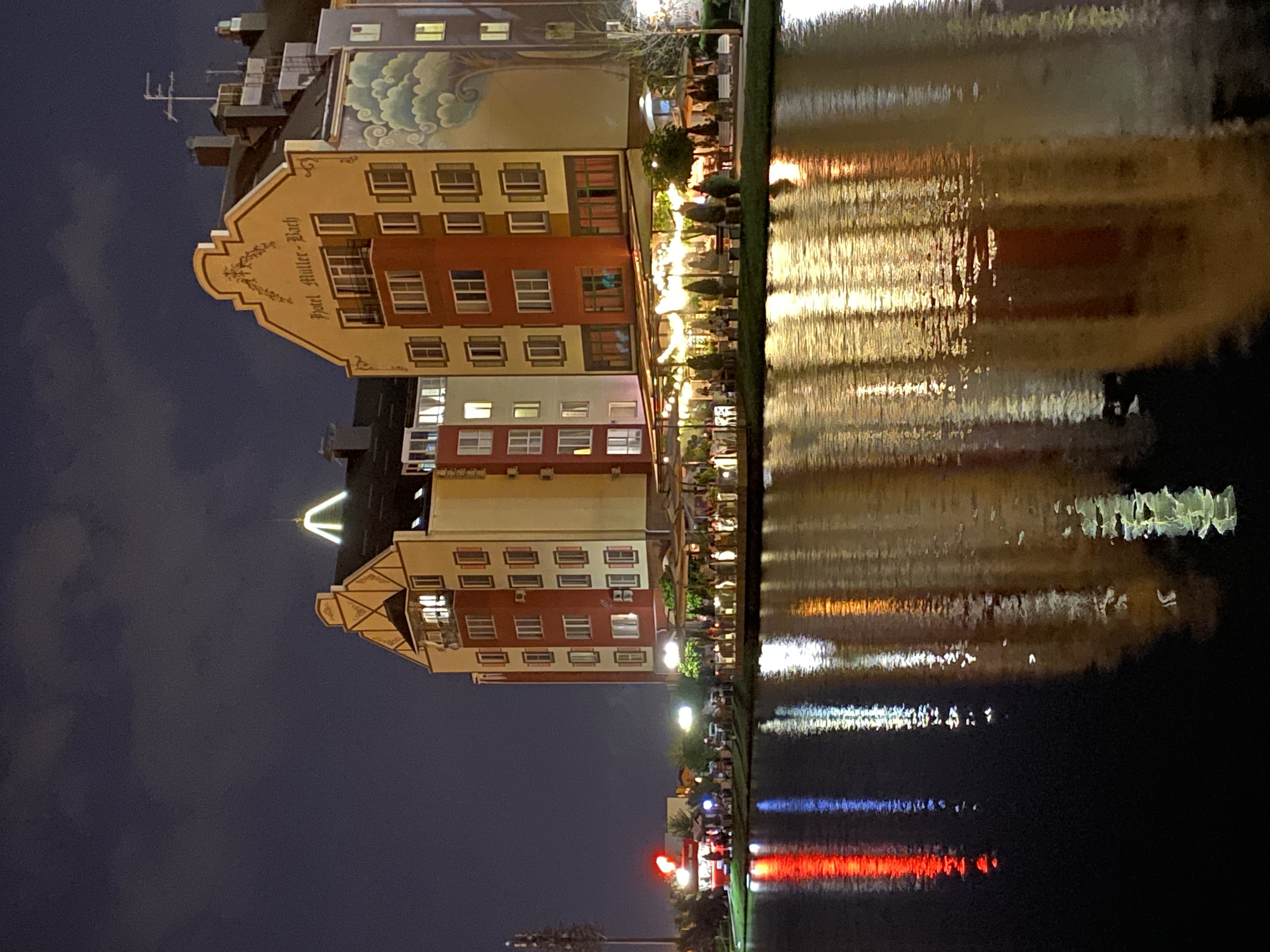 Фото Мюллер Бах