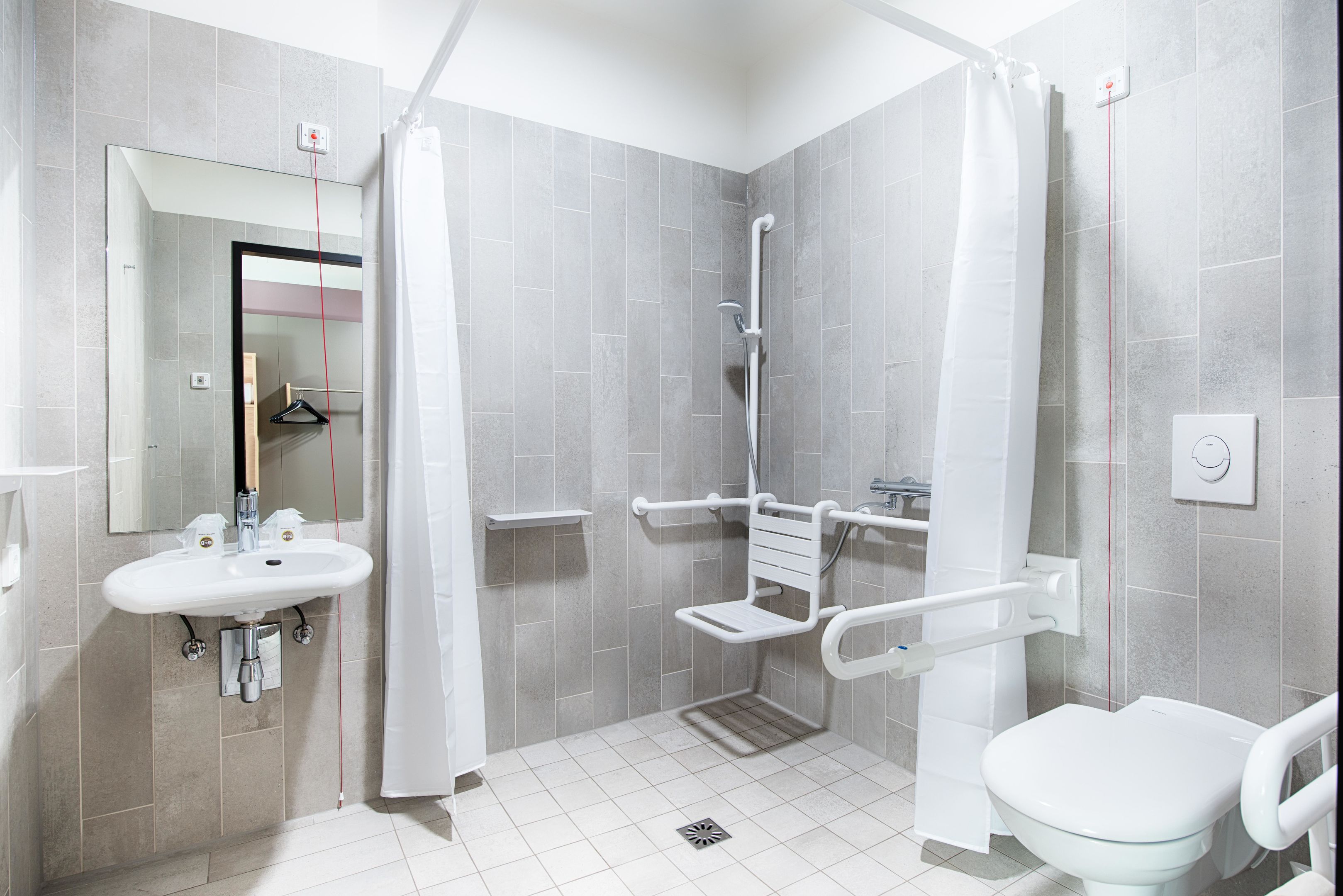 Фото B&b Hotel Eisenach