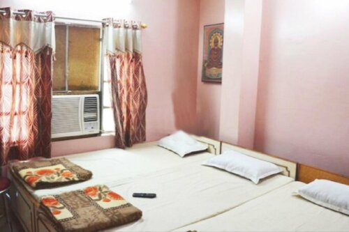 Гостиница Hotel P N Ganga Varanasi в Варанаси