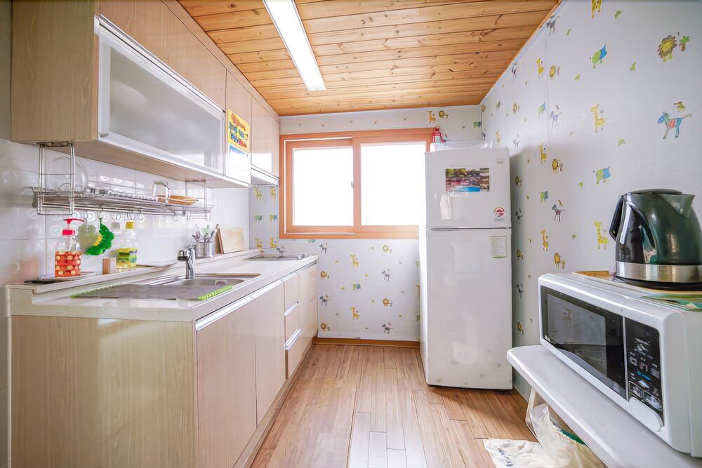 Фото Ganghwa Western Beach Pension