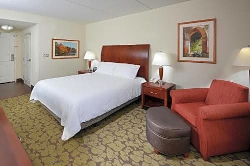 Фото Hilton Garden Inn Greensboro