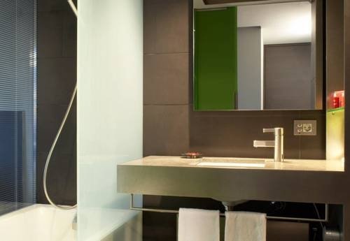 Фото Hotel Soho Barcelona